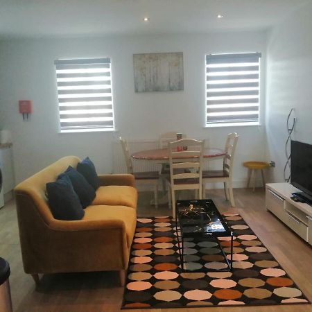 Apartment No 8 - Stay In Style In The Heart Of The Cathedral City. Truro Eksteriør bilde