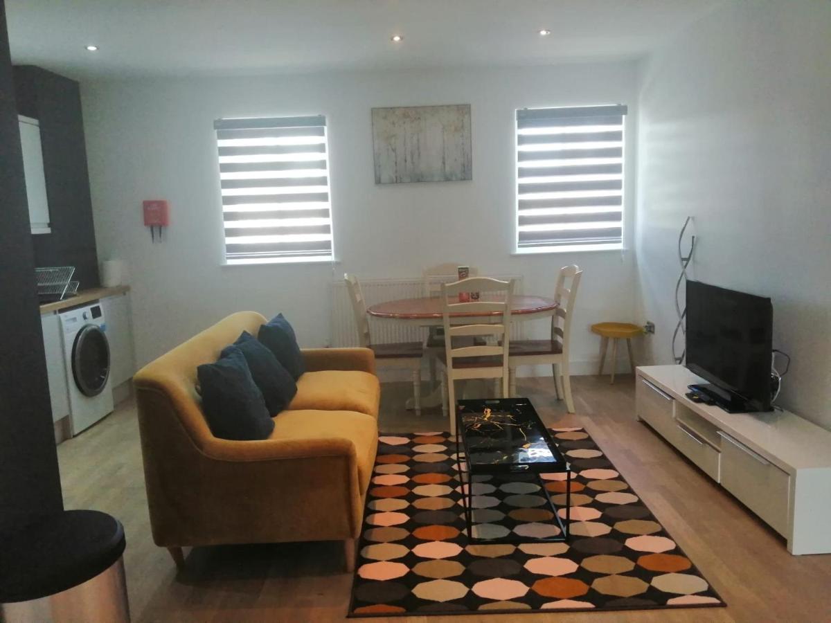 Apartment No 8 - Stay In Style In The Heart Of The Cathedral City. Truro Eksteriør bilde