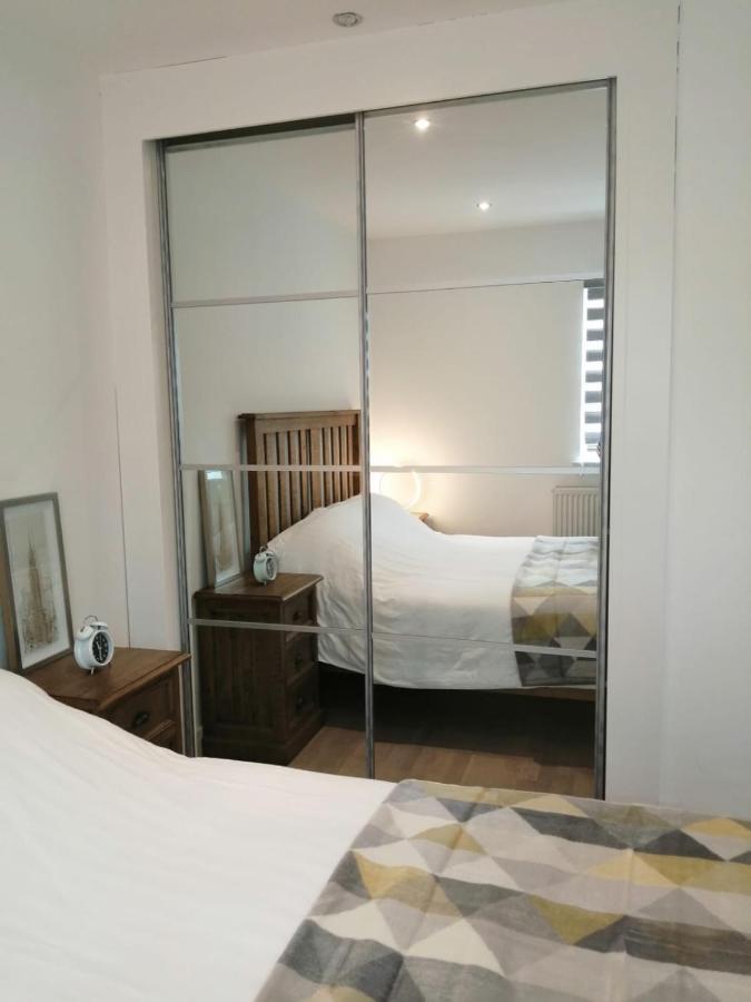 Apartment No 8 - Stay In Style In The Heart Of The Cathedral City. Truro Eksteriør bilde