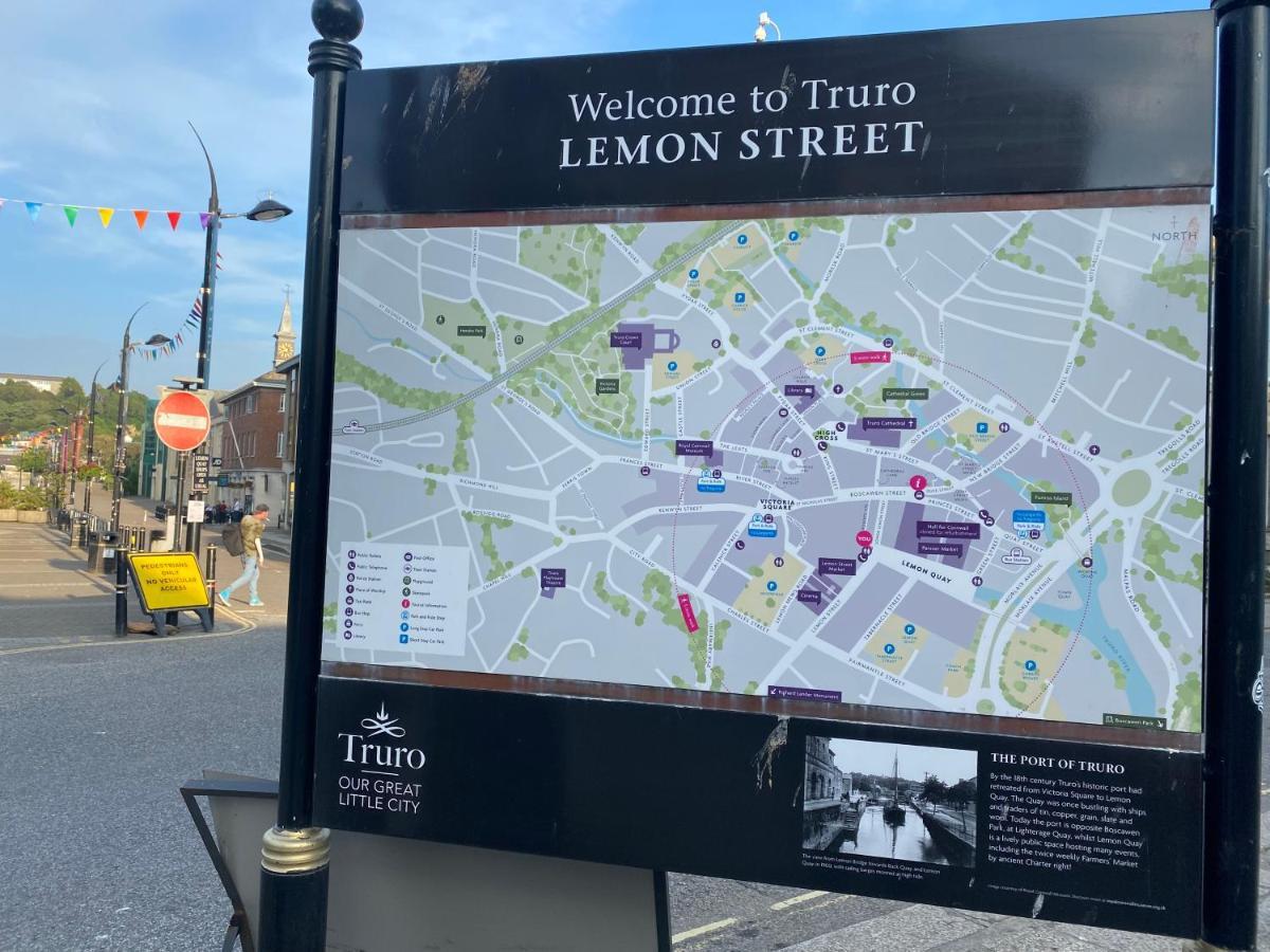Apartment No 8 - Stay In Style In The Heart Of The Cathedral City. Truro Eksteriør bilde