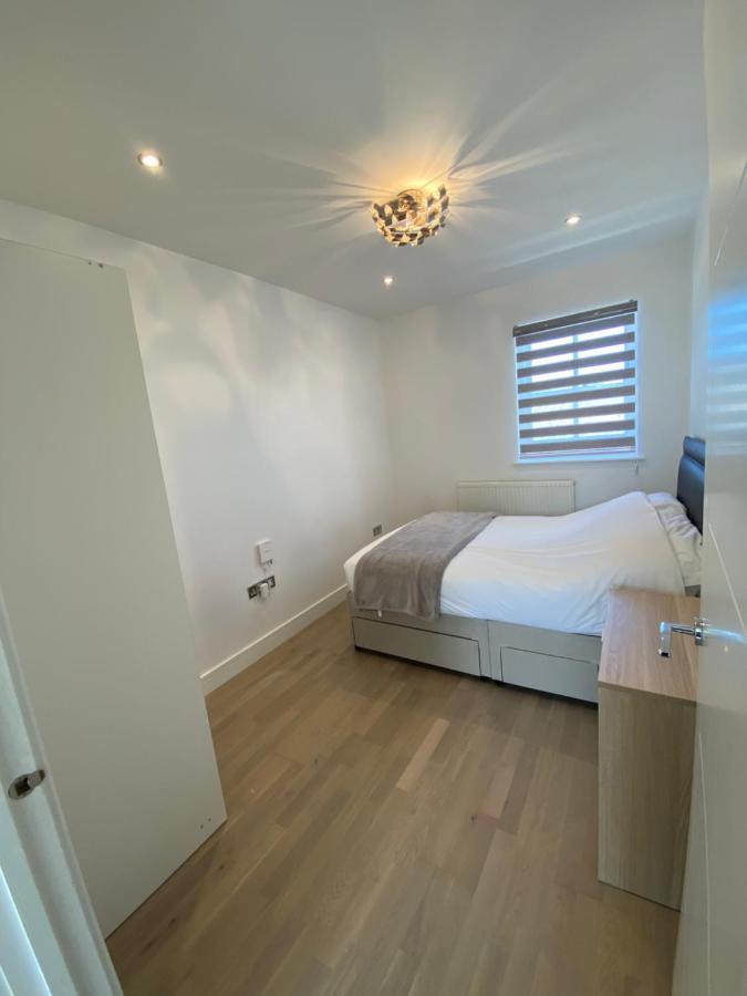 Apartment No 8 - Stay In Style In The Heart Of The Cathedral City. Truro Eksteriør bilde