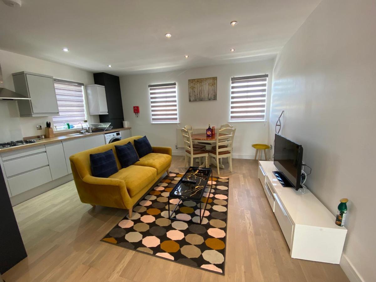 Apartment No 8 - Stay In Style In The Heart Of The Cathedral City. Truro Eksteriør bilde